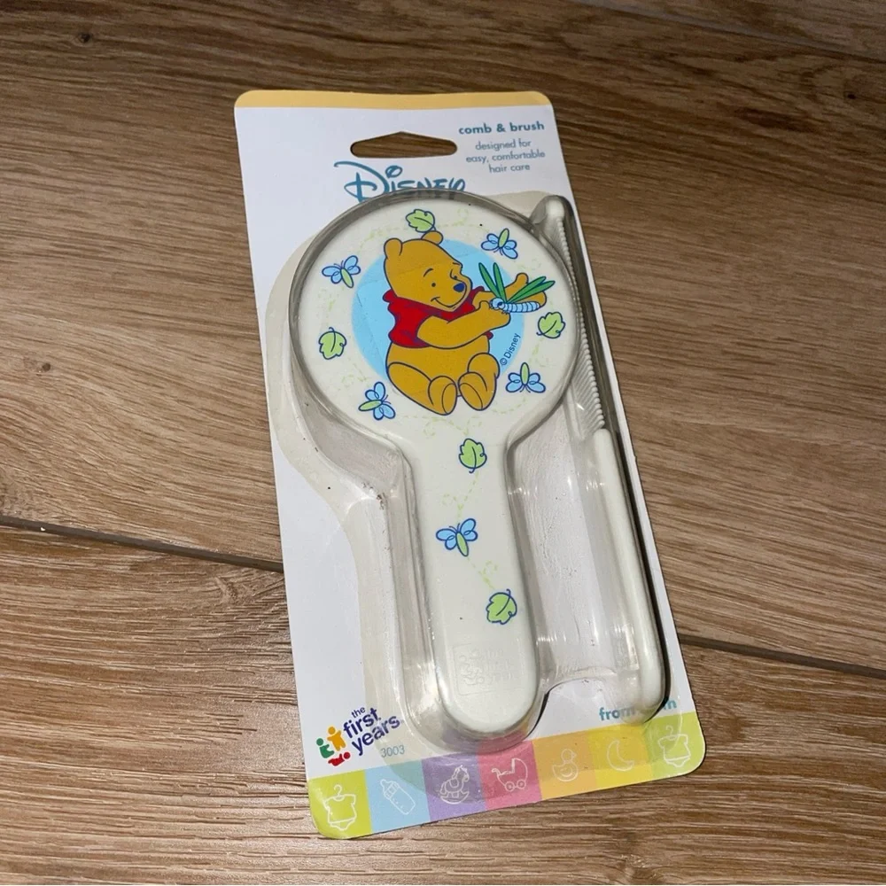 Vintage 2002 The First Years Disney Baby Winnie the Pooh Comb & Brush NOS NEW